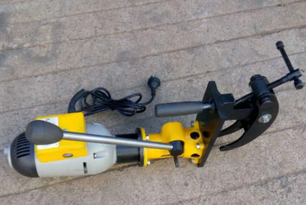 鋼軌鉆孔機(jī)鋼軌操作方法及注意事項(xiàng) 鋼軌鉆孔機(jī)鋼軌操作方法及注意事項(xiàng)